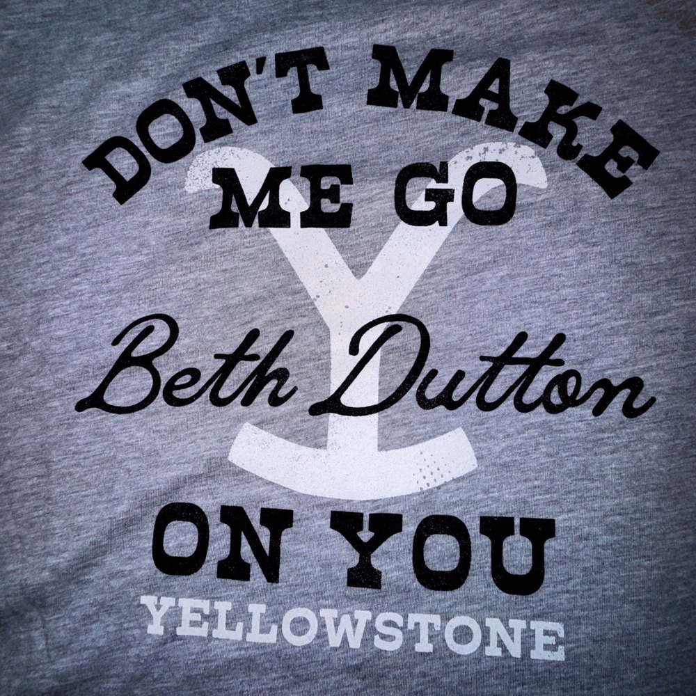 Maurices Yellowstone Graphic T-Shirt Women M NEW Beth Dutton Gray Tee